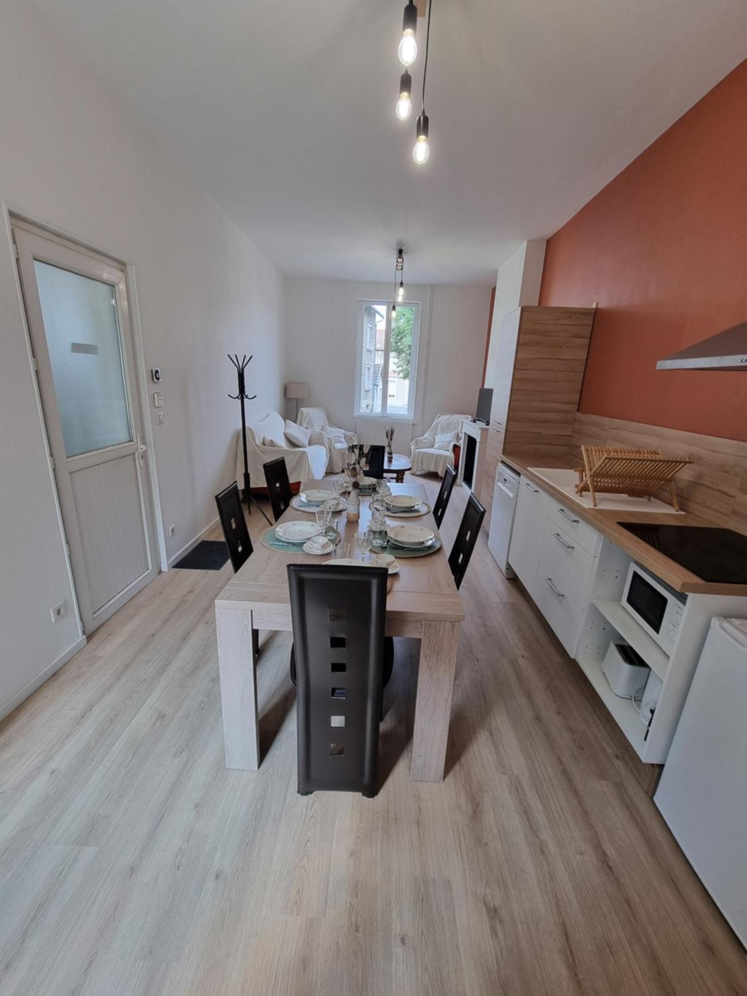 L Essentiel Gite Pour 6 Personnes Sireuil  Exteriér fotografie